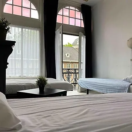 Hotel Galerij *